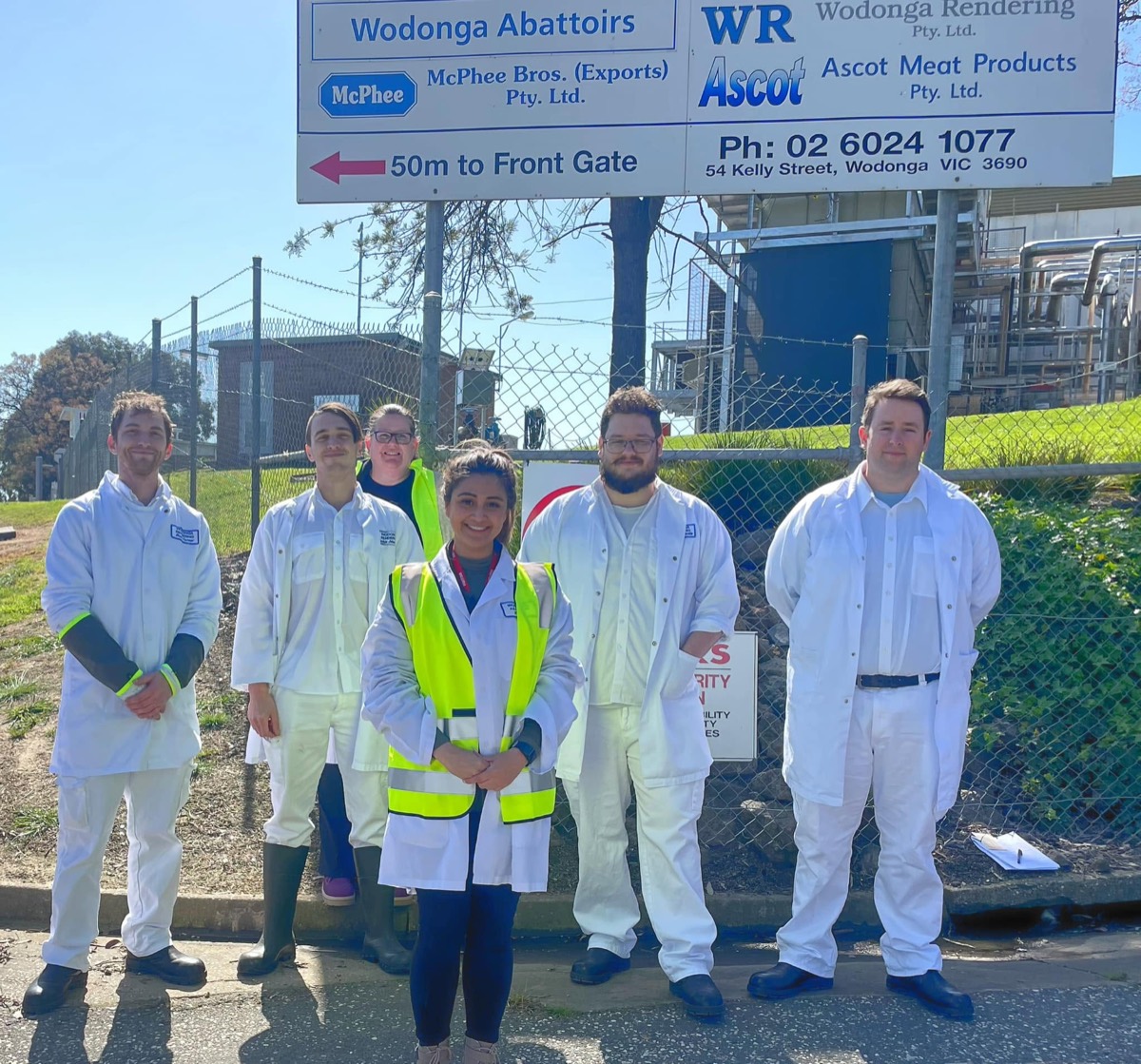 Melbourne Tech Institute delivering nationally recognised workplace-based laboratory training for manufacturing & calibration and food, wine & agriculture laboratories in Geelong, Victoria
